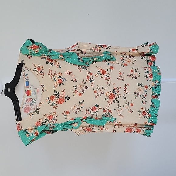 FARM Rio Floral Ruffle Top - Cream and Green - Picture 7 of 8